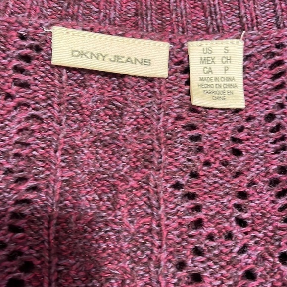 DKNY Purple/Magenta Crochet Button Front Cardigan Sz S - Picture 4 of 5